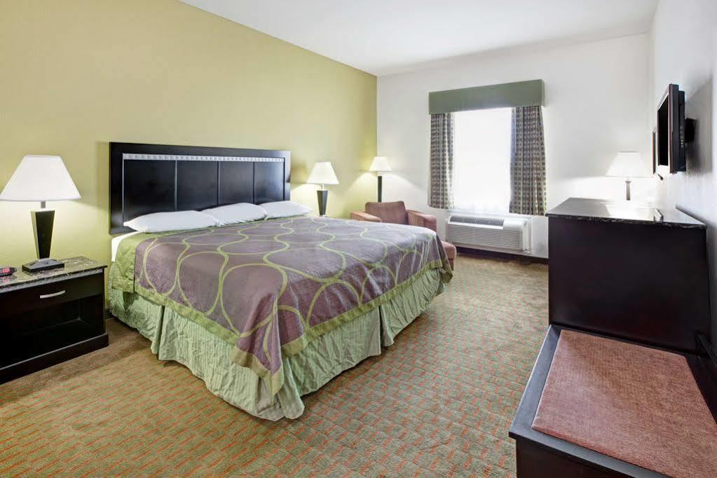 Super 8 By Wyndham Laporte La Porte Kültér fotó